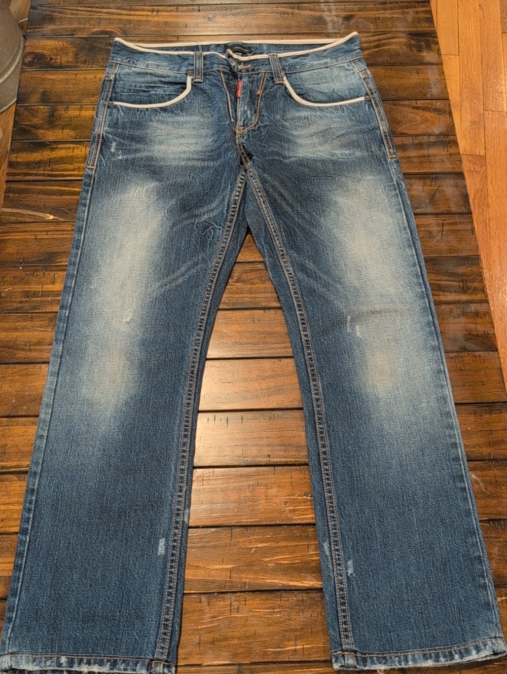 Dsquared2 Straight Leg Jeans White And Red Stitch Trim 30x30.75"